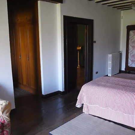 Impresionante Caserio Montanes Del Siglo Xvii *